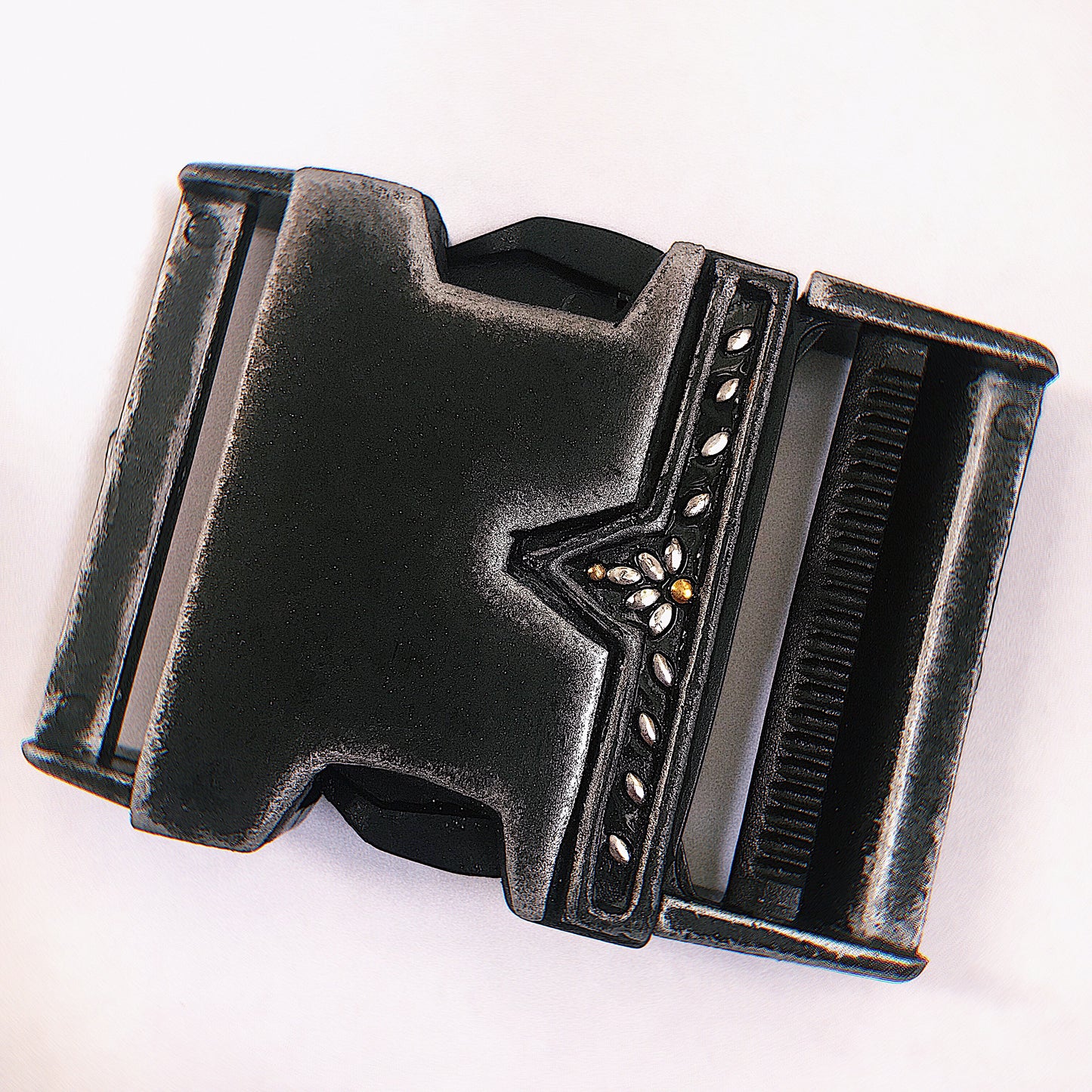 Tifa Lockhart FF7R belt buckle