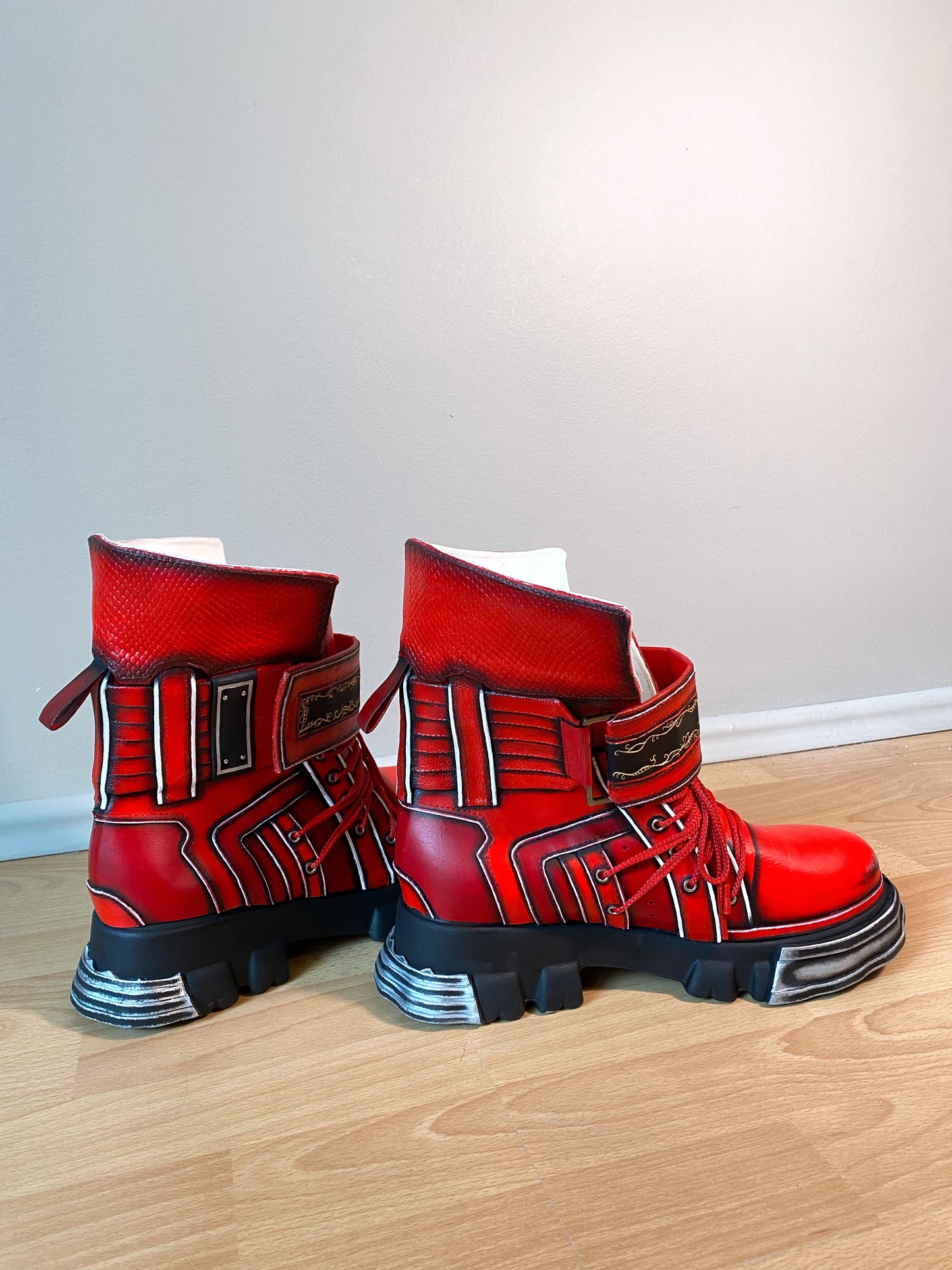 Tifa Lockhart FF7R cosplay boots